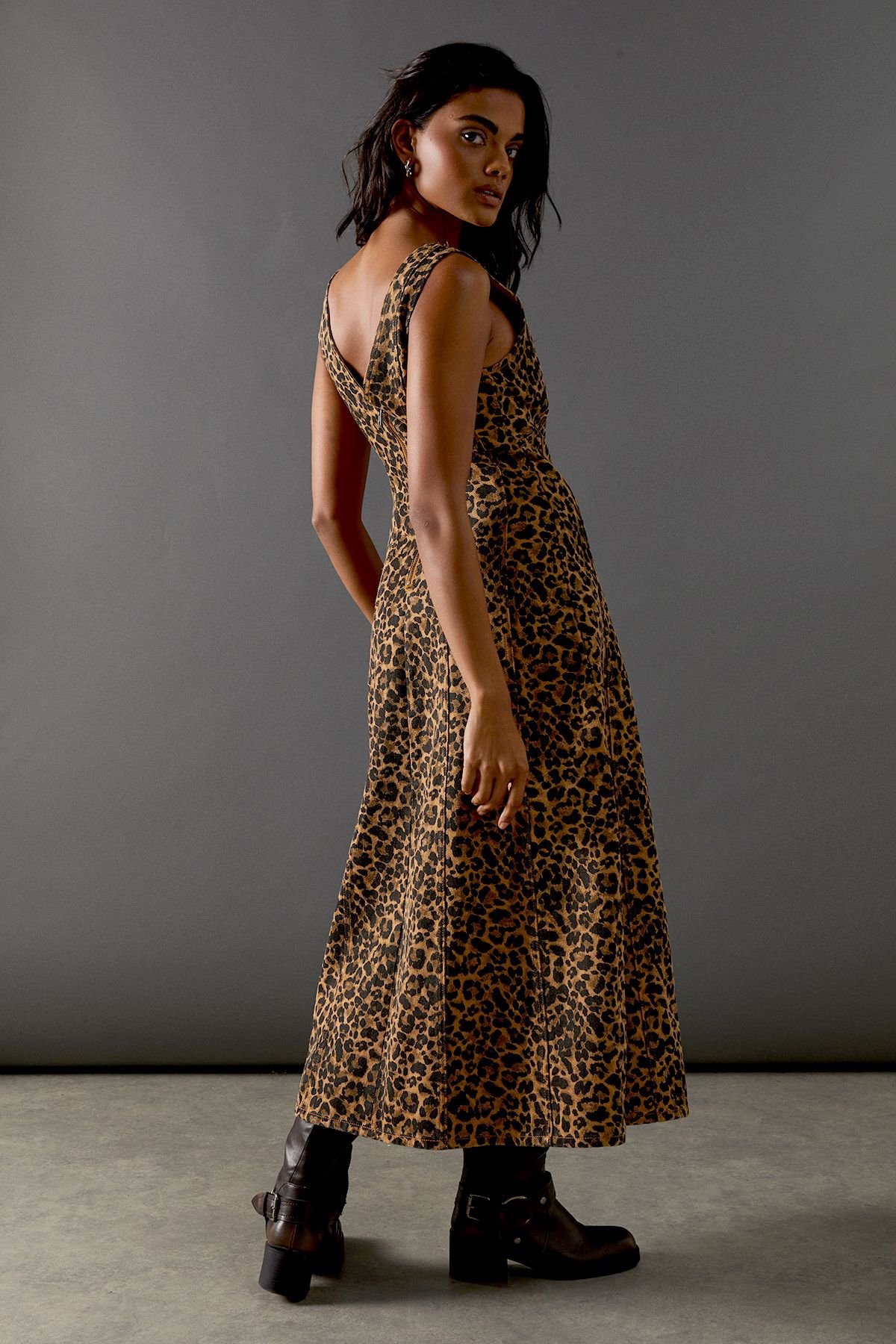 Warehouse Warehouse Women's Animal Denim Seam Detail Sleeveless Midi Dress - 3