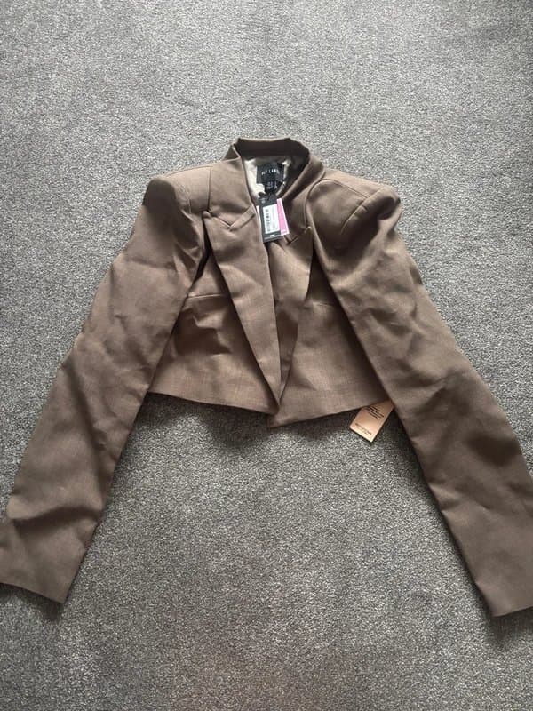 PLT PLT Label Cropped Blazer in Mocha