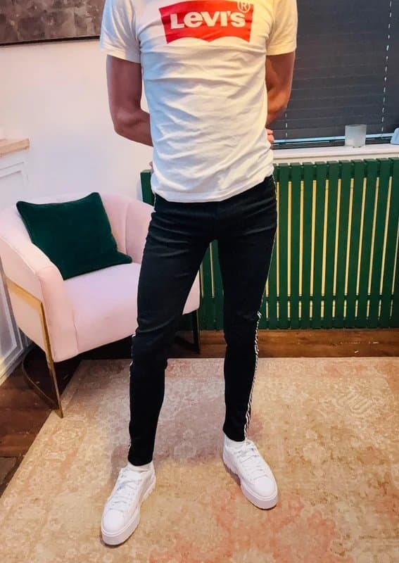 New Look New Look Men’s 28” Skinny Fit Jeans in Black with White Stripe