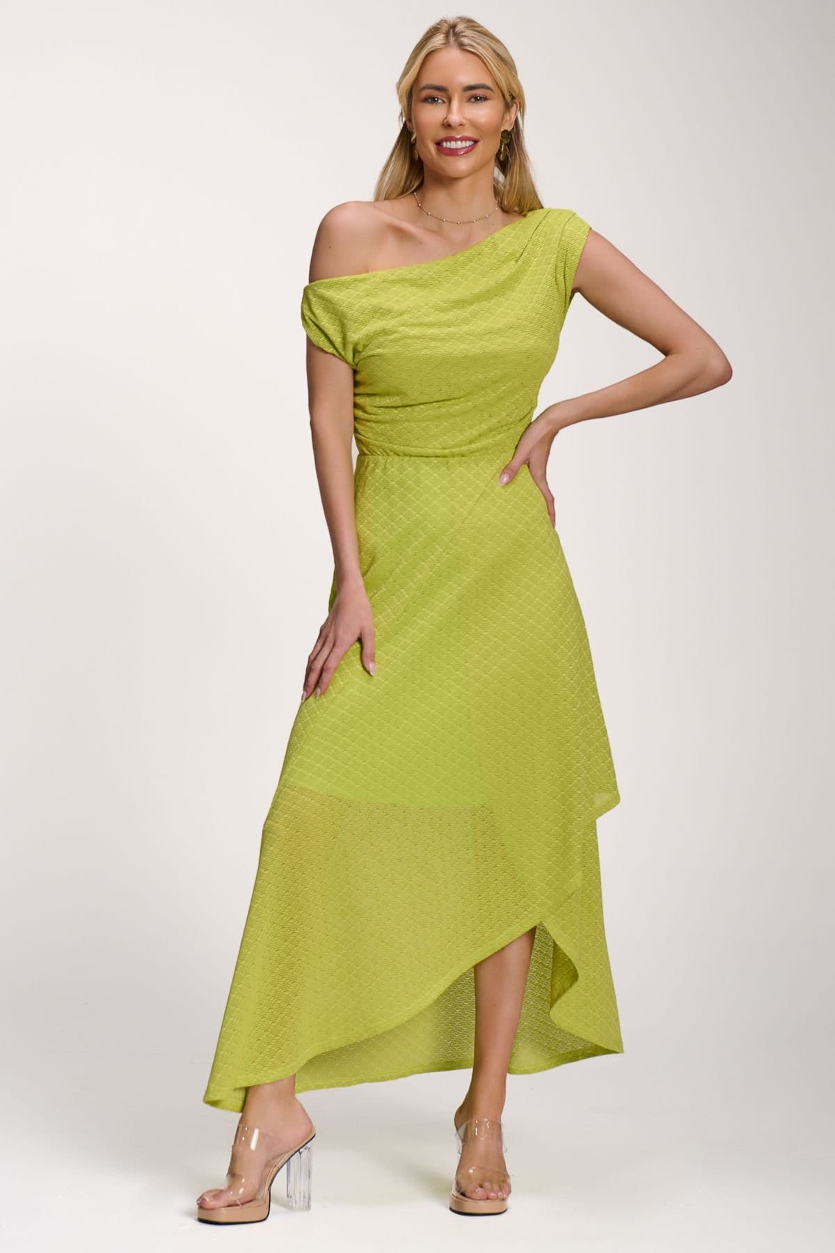 Jolie Moi Jolie Moi Women's Textured Asymmetric One Shoulder Maxi Dress in Lime - 4