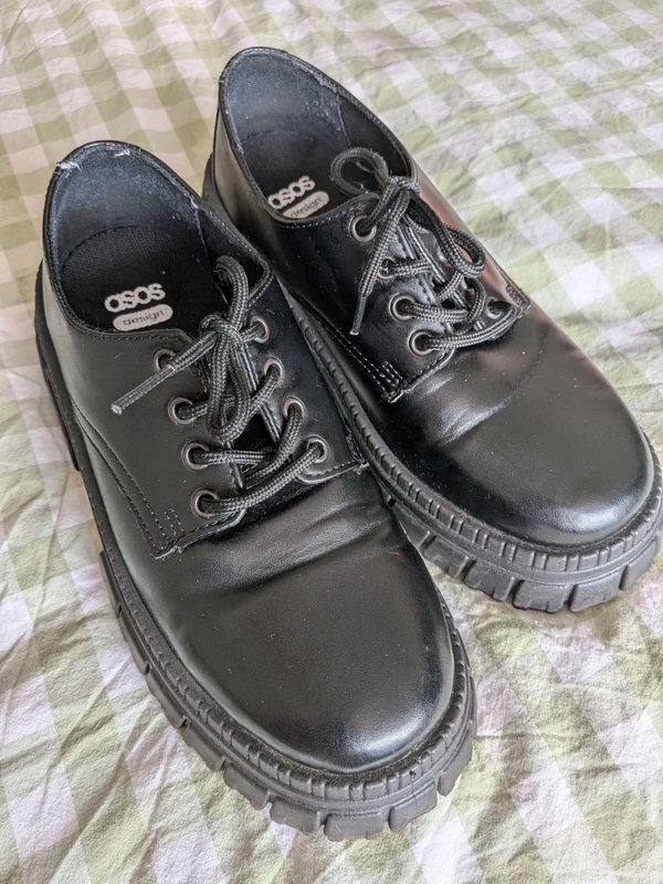 ASOS Design Chunky sole lace up brogue ASOS - 1