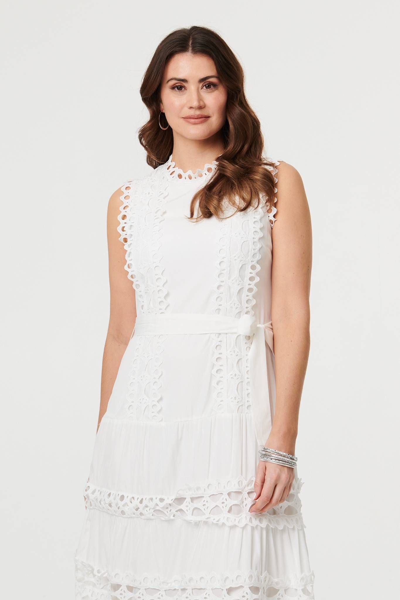 Izabel London Izabel London Women's Lace Layer Sleeveless Tie Maxi Dress in White - 3