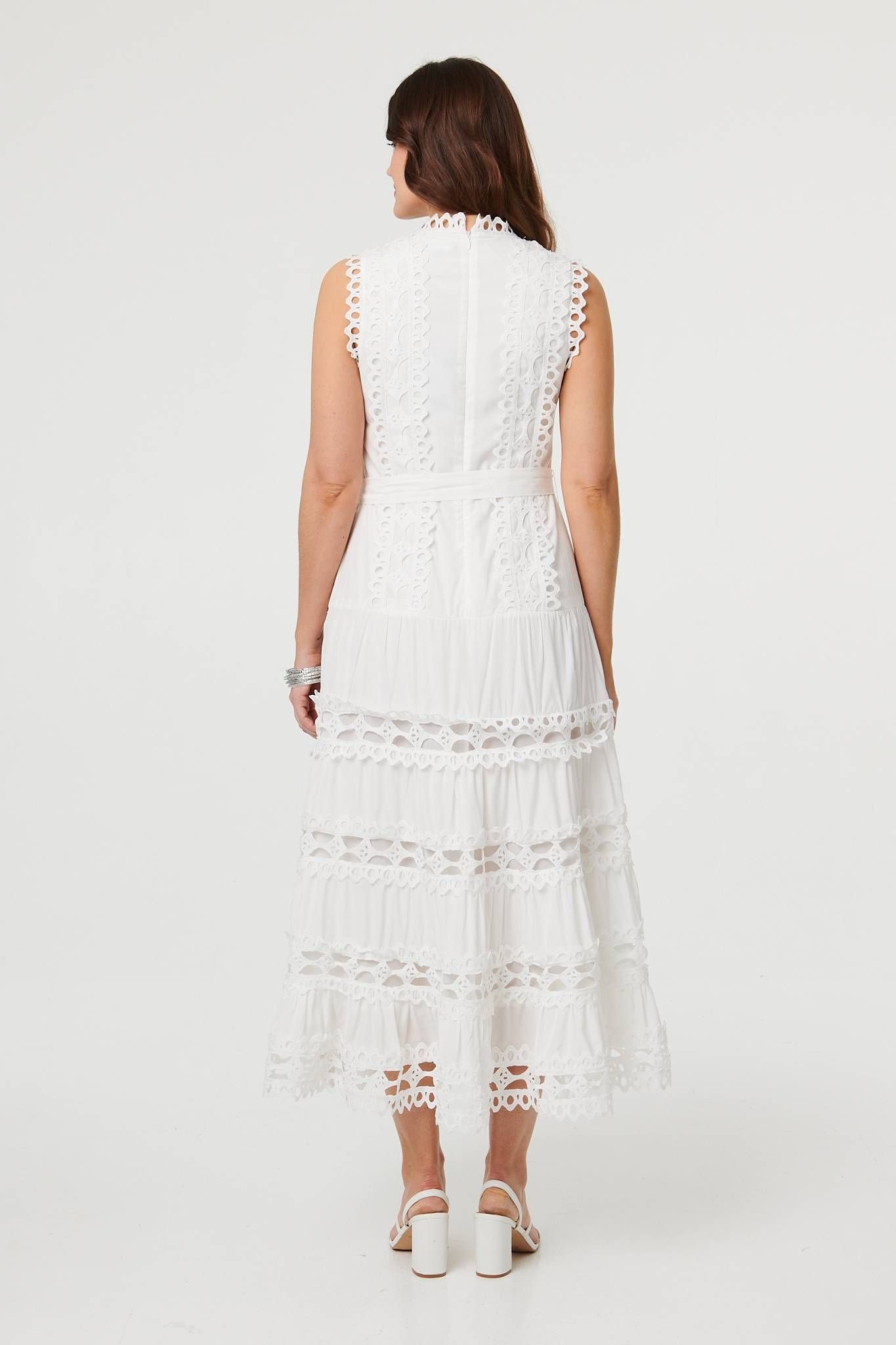 Izabel London Izabel London Women's Lace Layer Sleeveless Tie Maxi Dress in White - 4