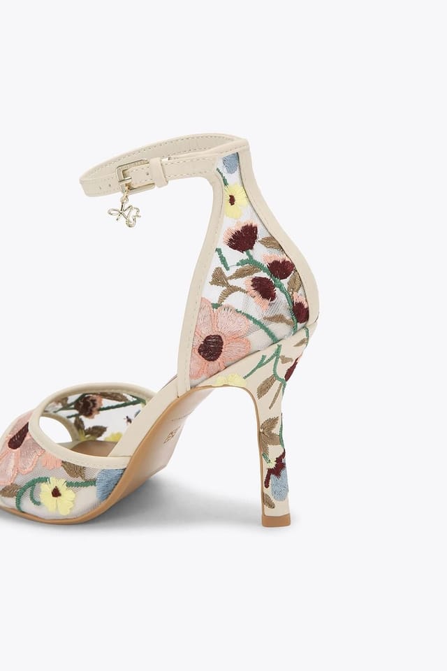 KG Kurt Geiger KG Kurt Geiger Women's 'Sabrina' Heels in White - 3