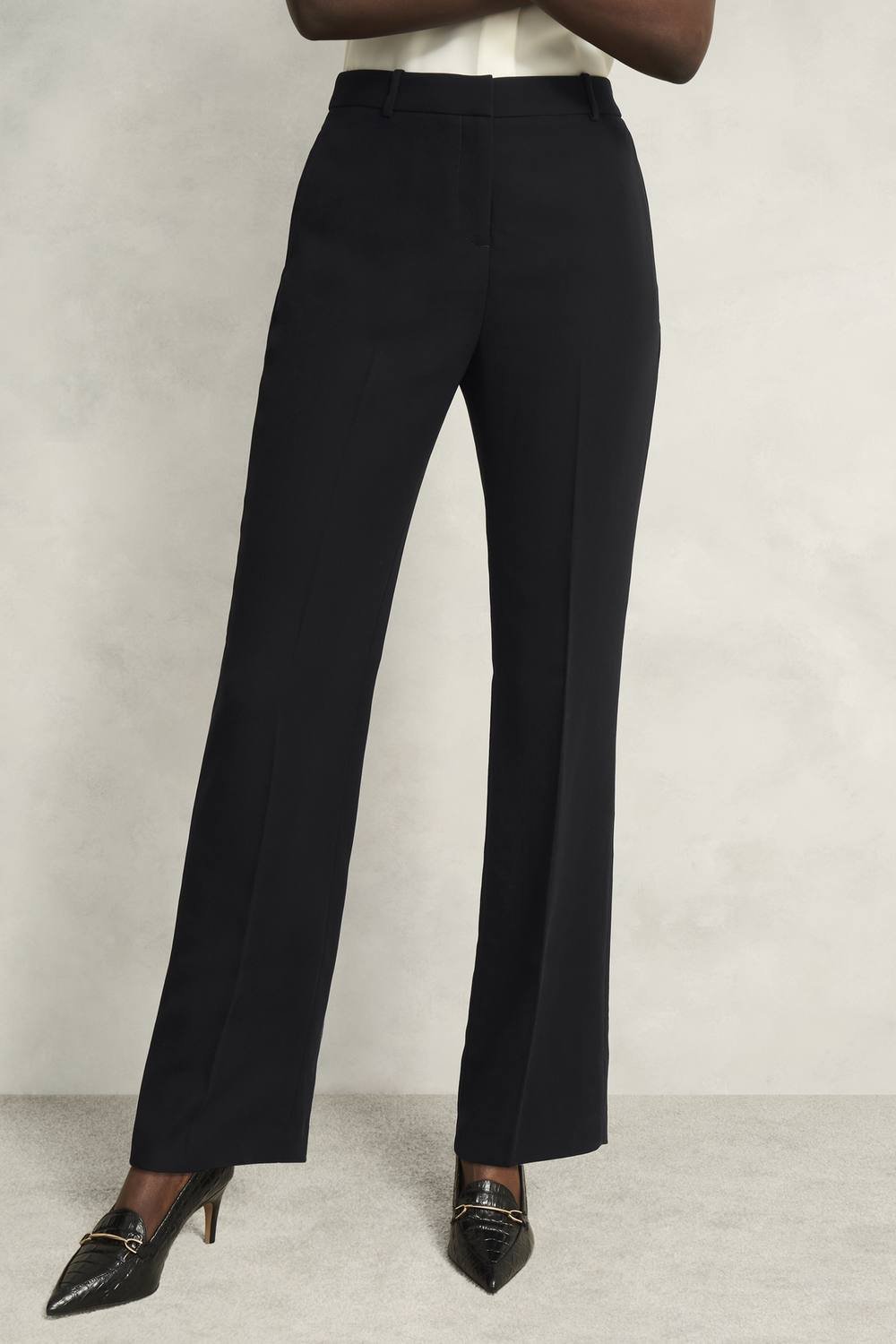 Hobbs London Hobbs London Women's Maya Straight Leg Trousers in Black - 2
