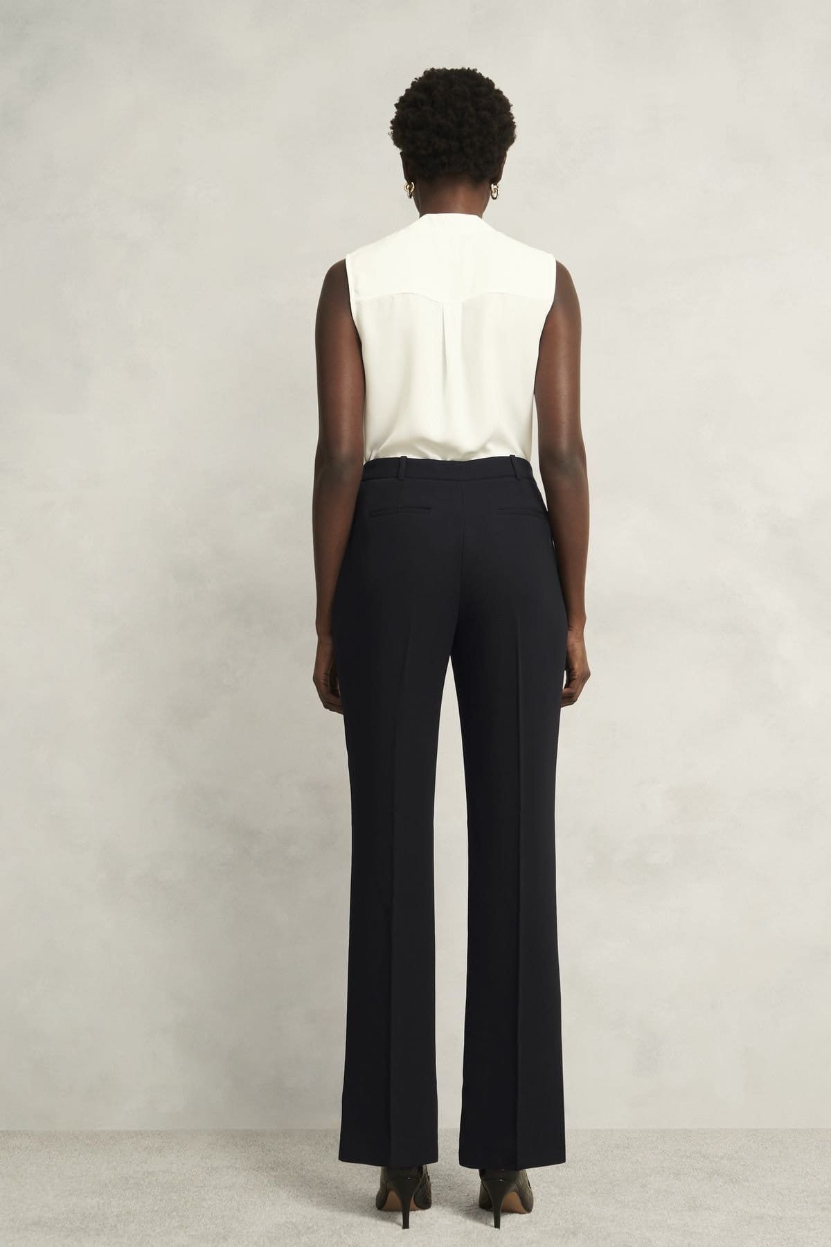 Hobbs London Hobbs London Women's Maya Straight Leg Trousers in Black - 4