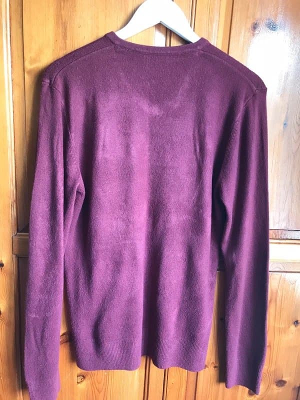 Urban Spirit mens size M v neck knit jumper Urban spirit burgundy