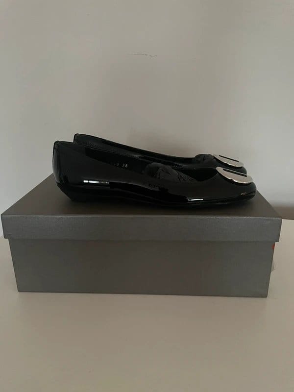 Prada Prada ballerinas with silver buckle NWBox size 38 fit more like a 38.5 - 1