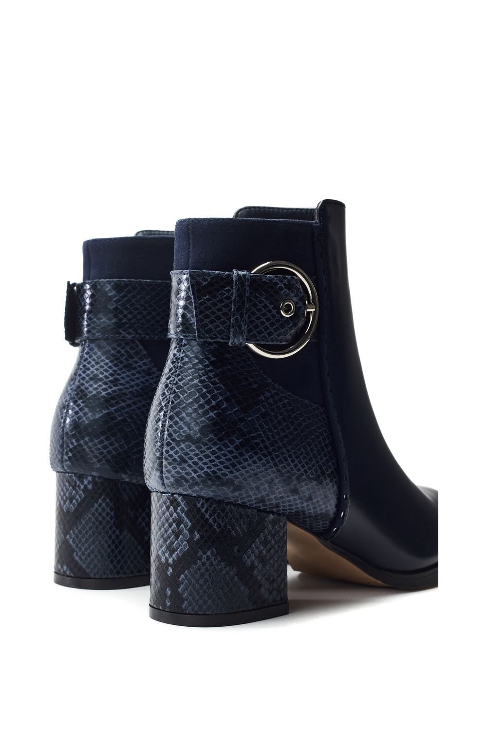Moda In Pelle Moda In Pelle Women's 'Panay' Porvair Ankle Boots in Navy - 3