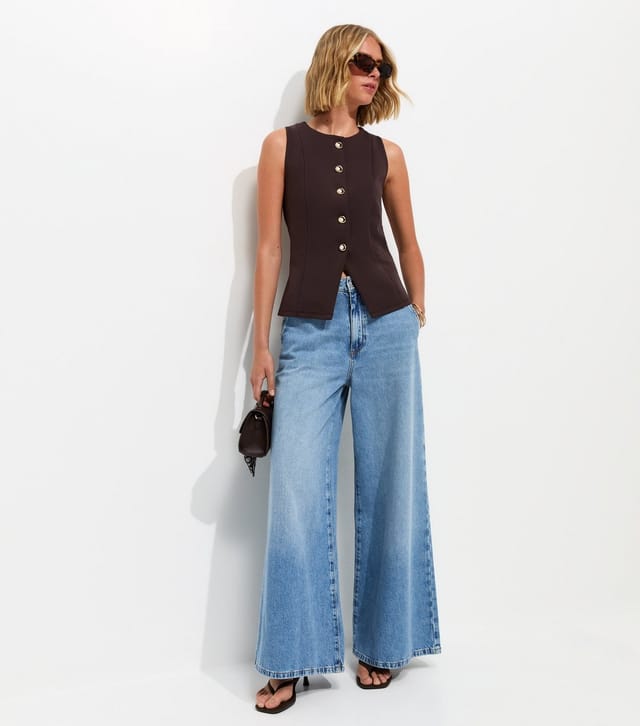New Look Women's Dark Brown Jersey Crew Neck Faux Pearl Button Waistcoat New Look - 3