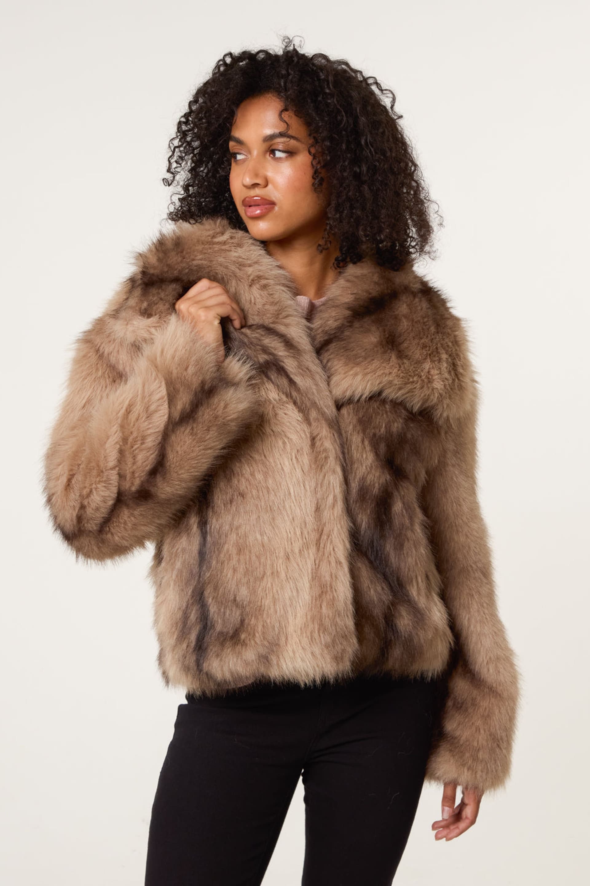 Blue Vanilla Blue Vanilla Women's Light Brown Faux Fur Coat