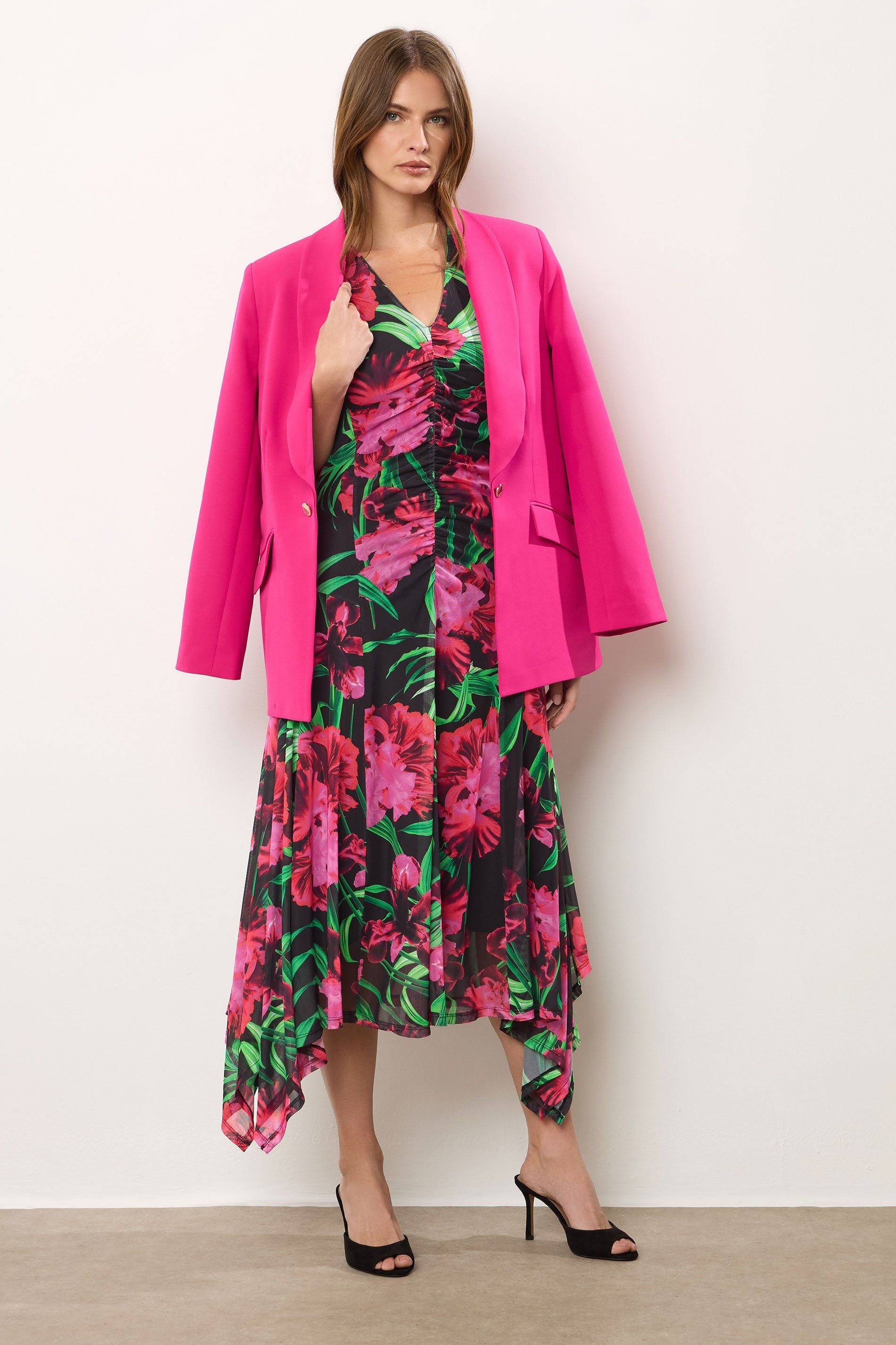 Star By Julien Macdonald Star by Julien Macdonald Women's Floral Hanky Hem Midi Dress in Black - 3