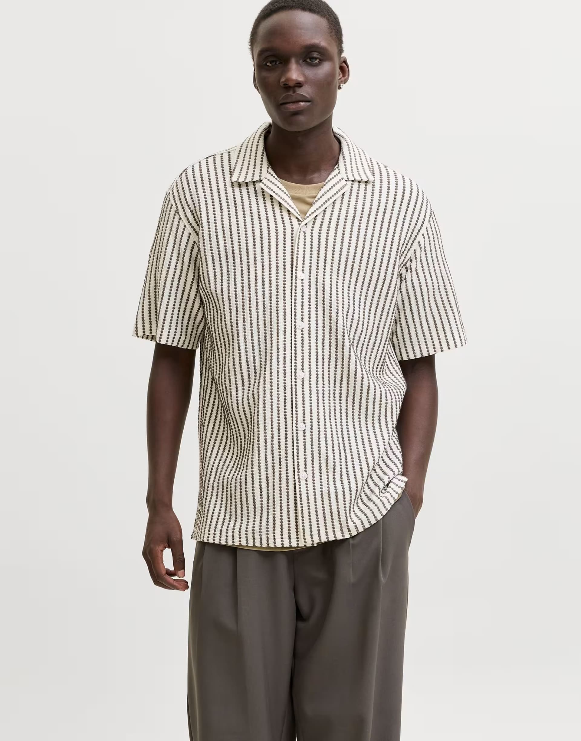 ASOS Jack & Jones Resort shirt in morel