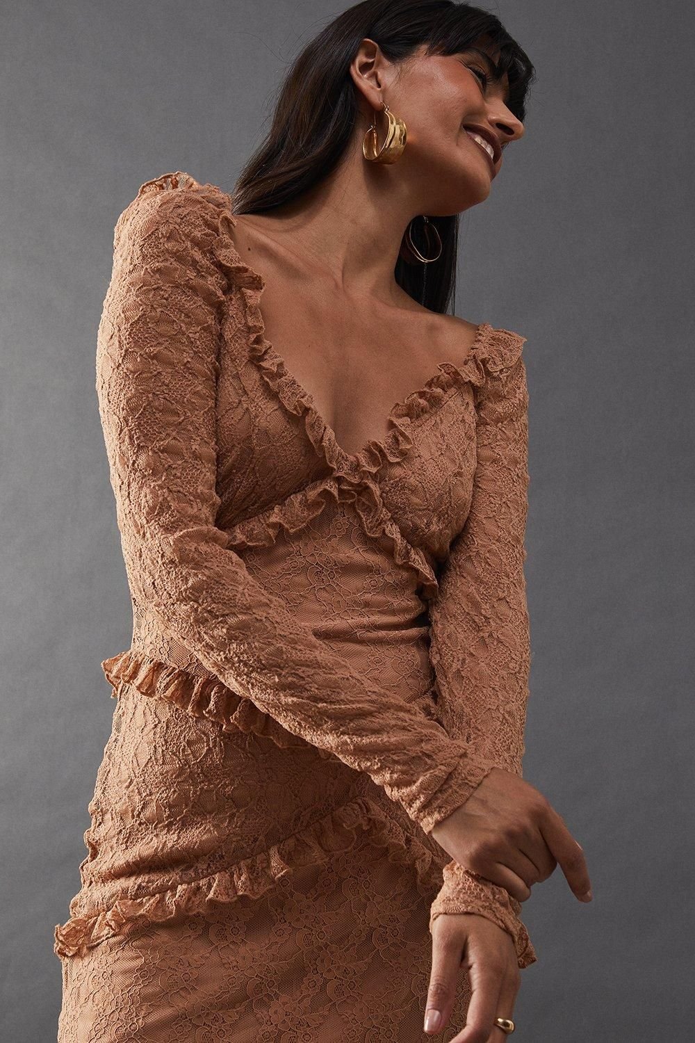 Warehouse Warehouse Women's Mixed Lace Sweetheart Neck Maxi Dress in Taupe - 4