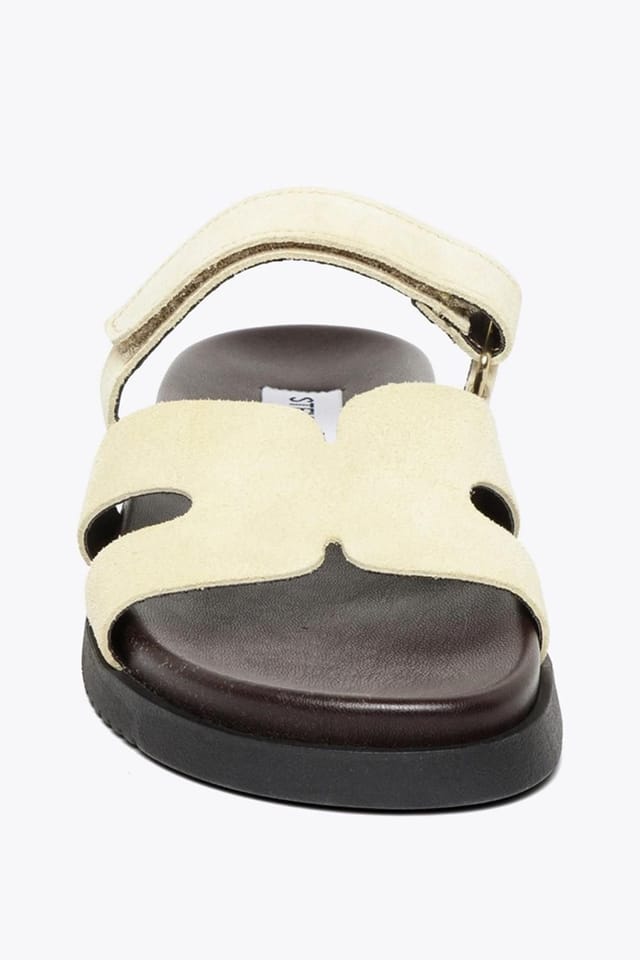 Steve Madden STEVE MADDEN Women's 'Missile E 76 A' Suede Sandals in Yellow - 3