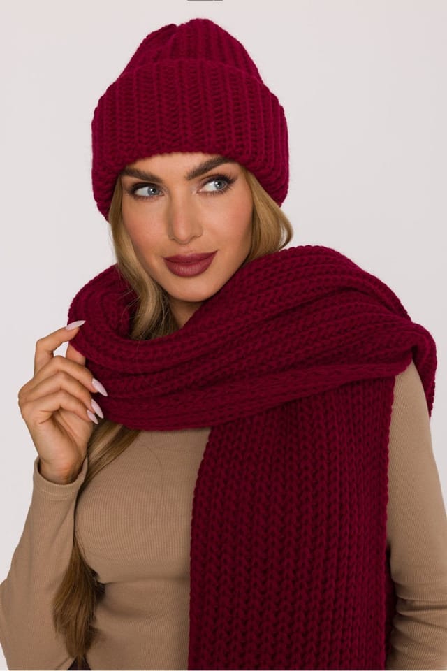 Love Lace Love Lace Women's Warm Ribbed Fold Edge Beanie Hat Soft Thick Yarn Casual Winter in Red - 2