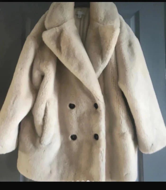 Topshop Beautiful topshop fur coat like new thick fur