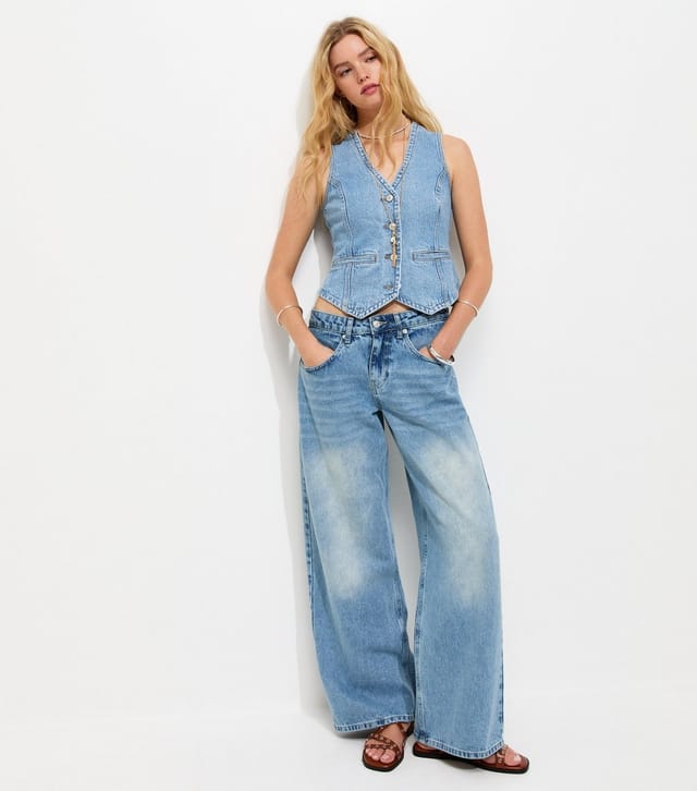 New Look Women's Light Blue Wash Denim Waistcoat New Look - 3