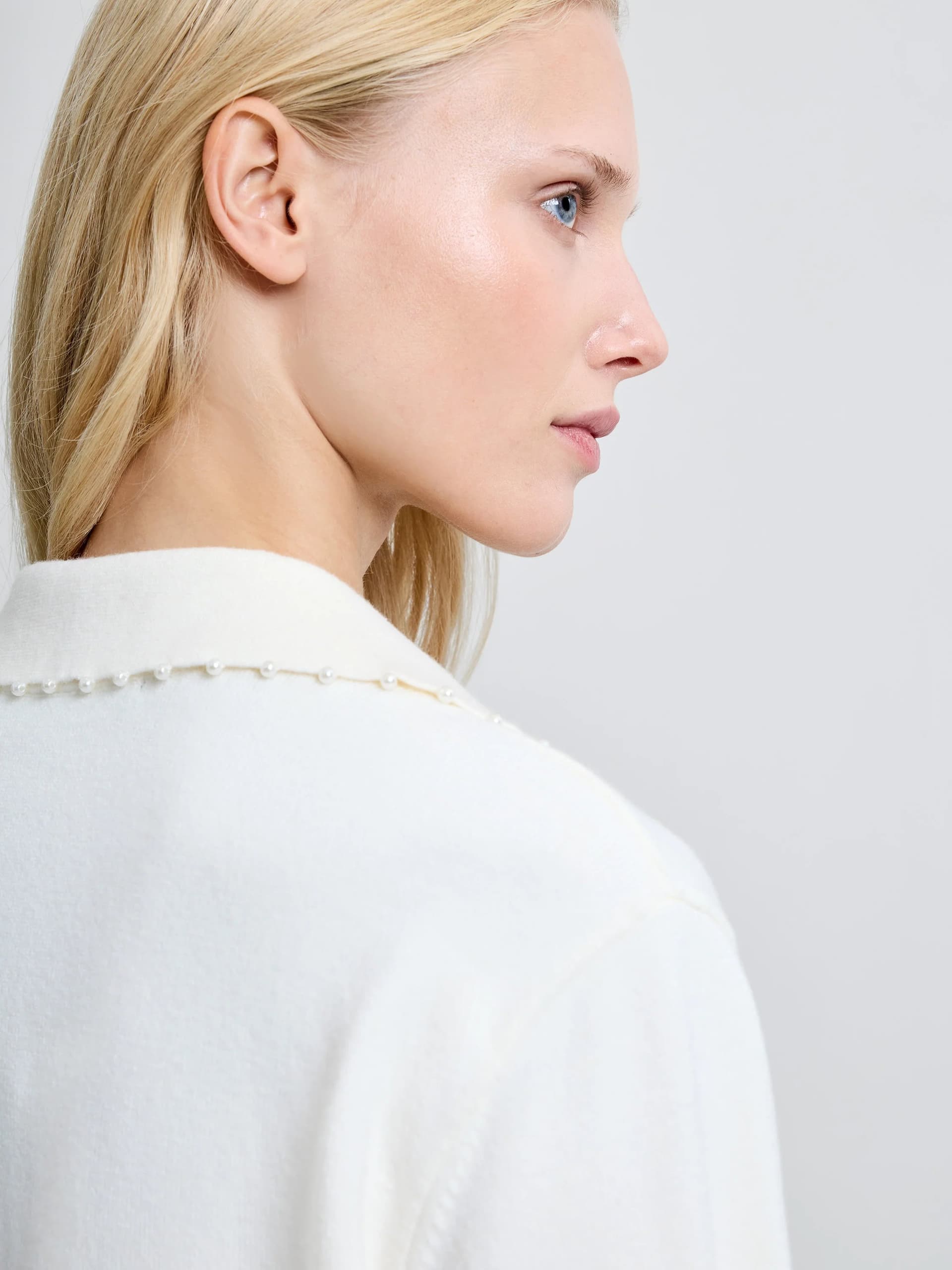 French Connection Sloane Knit Pearl V Neck Jumper Porcelain Cream