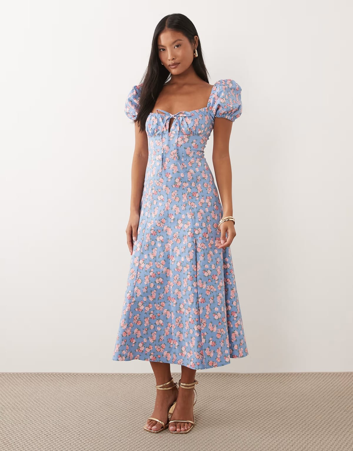 ASOS New Look Petite floral bouquet milkmaid midi dress in blue - 1