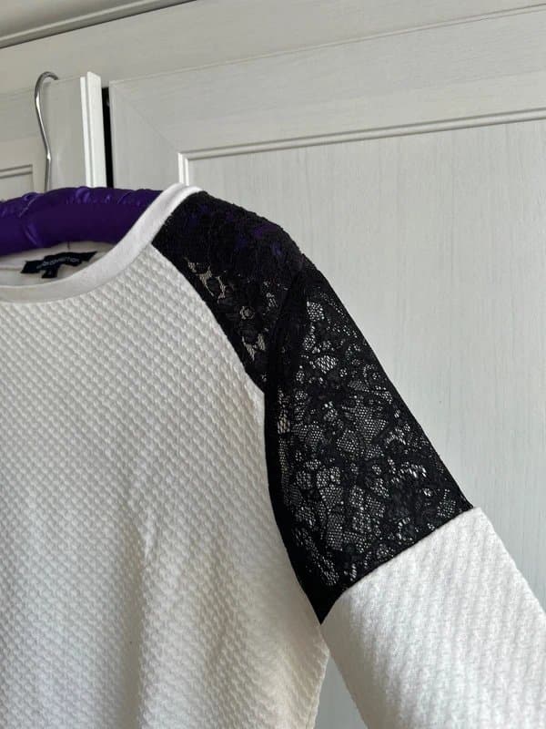 French Connection French Connection Lace Top S
