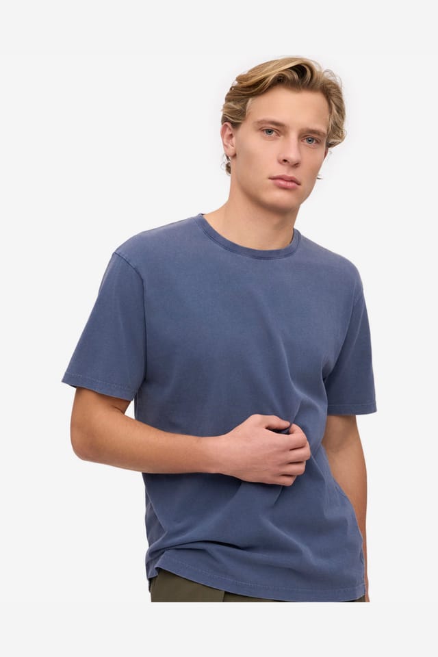 Colourful Standard Colourful Standard Men's Classic Style Short Sleeve Crew Neck T-Shirt in Dark Indigo - 2