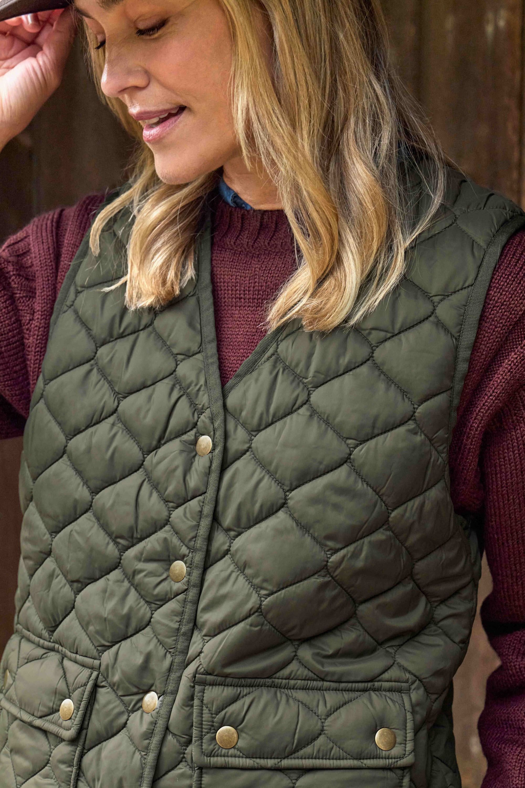 WoolOvers WoolOvers Women's Coast Quilted V Neck Puffer Gilet in Khaki - 2