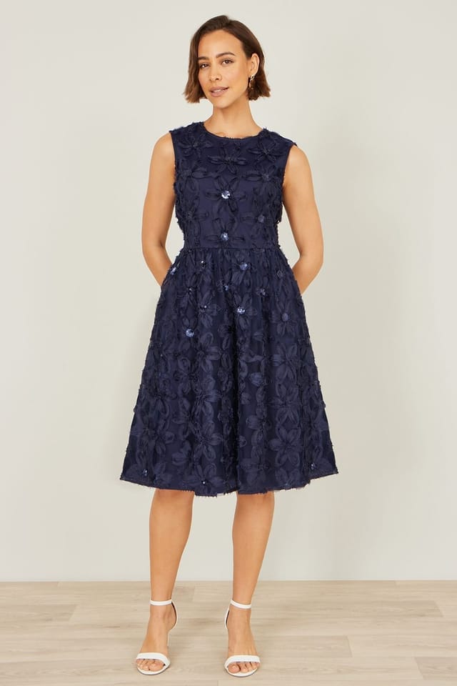 Yumi Yumi Women's Navy Sequin Floral Applique Skater Dress - 3