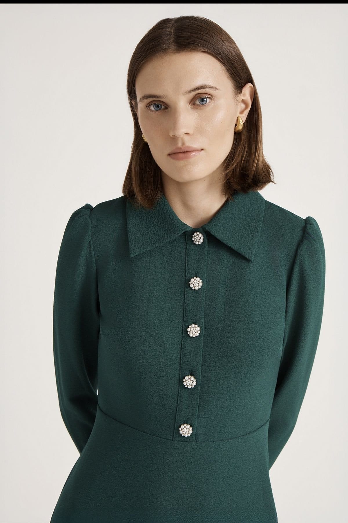 Finery London Finery London Women's Lucia Crepe Collared Midi Dress in Bottle Green - 4