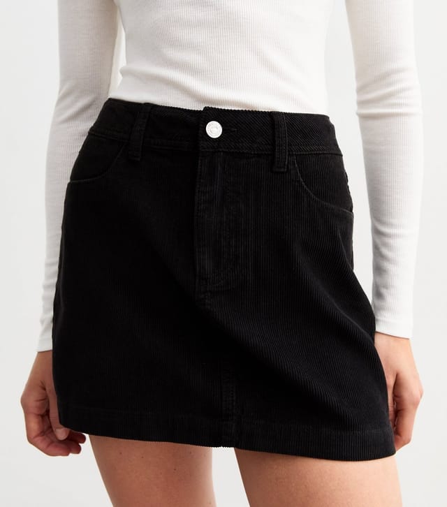 New Look Women's Black Corduroy Mini Skirt New Look - 2