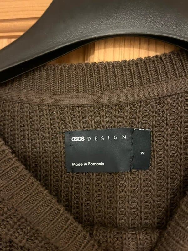 ASOS ASOS size small.Brown knitted jumper with 3/4 sleeves