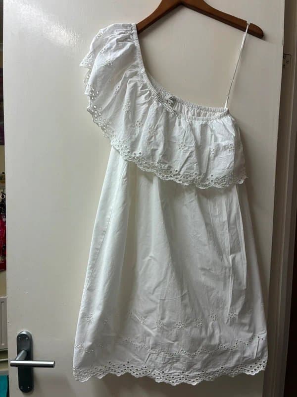 River Island River Island white one shoulder summer dress size 14