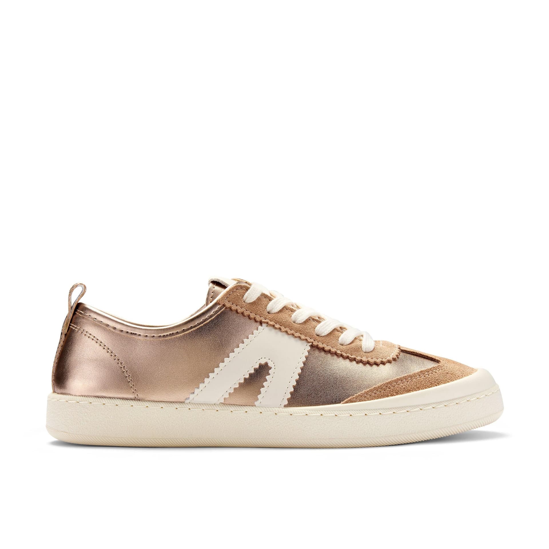 Clarks Clarks Women's Coralea Lace Gold Metallic Trainers in Rose Gold