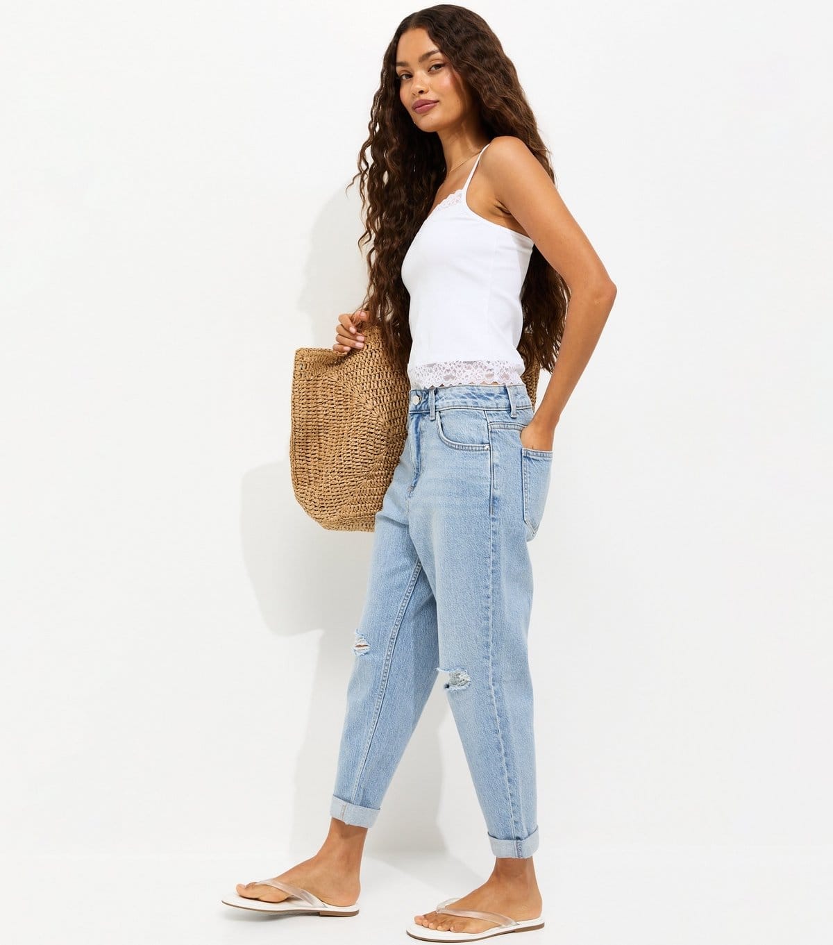 New Look Women's Petite Light Blue Wash Ripped Denim Textured Mom Jeans New Look - 4