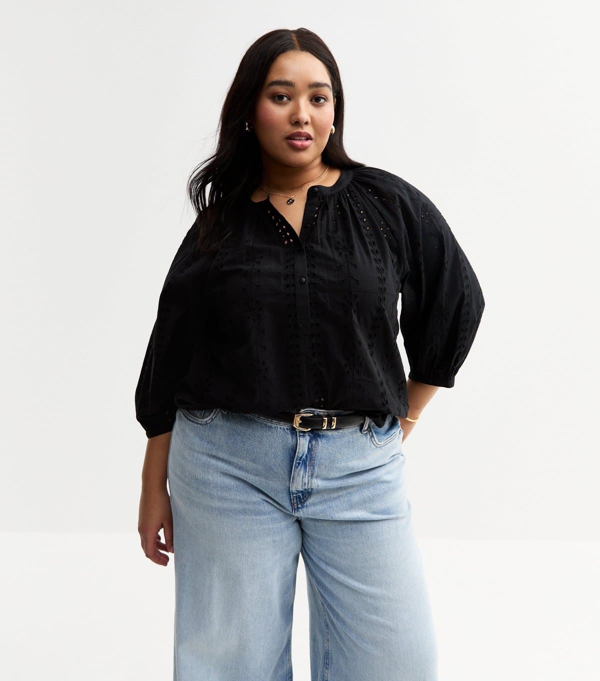 New Look Women's Plus Size Black Broderie Anglaise Cropped Sleeve Blouse Curves New Look