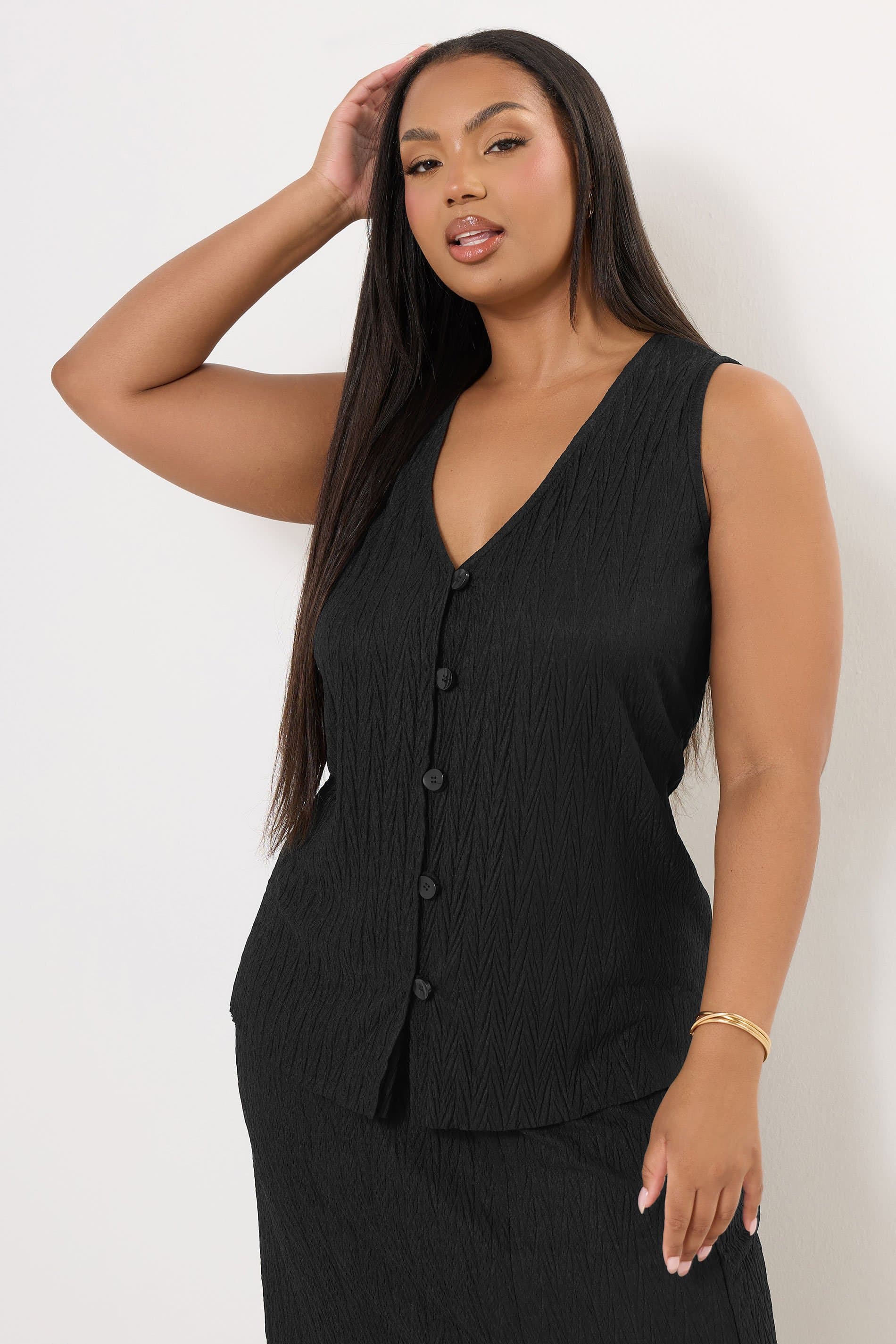 Yours Plus Size Black Crinkle Plisse Waistcoat