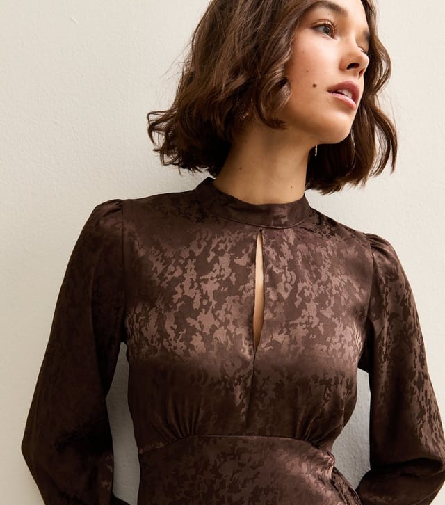 New Look Women's Brown Satin Jacquard Keyhole Neck Midi Dress New Look - 3