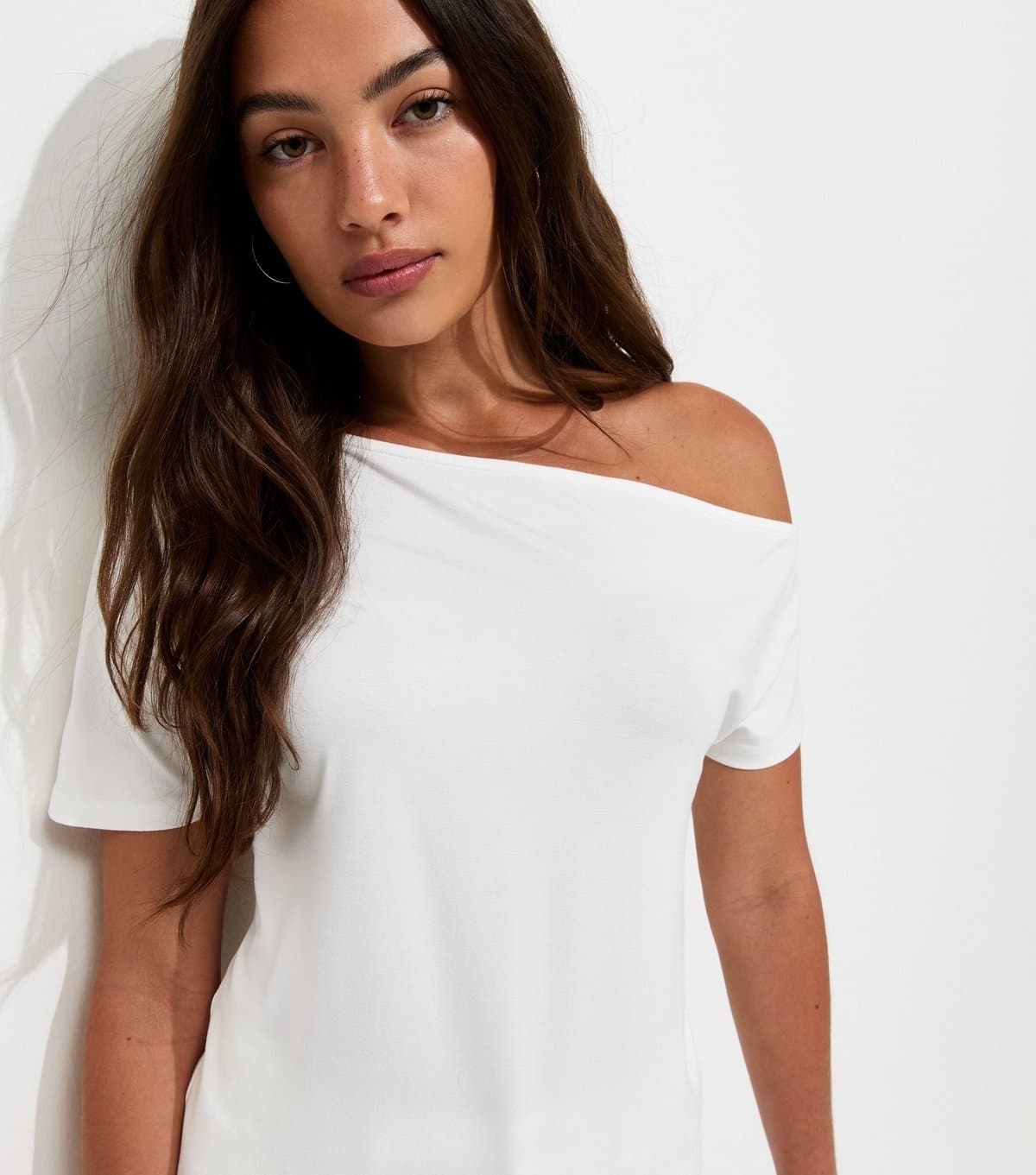 New Look Women's Off White Off The Shoulder T-Shirt New Look