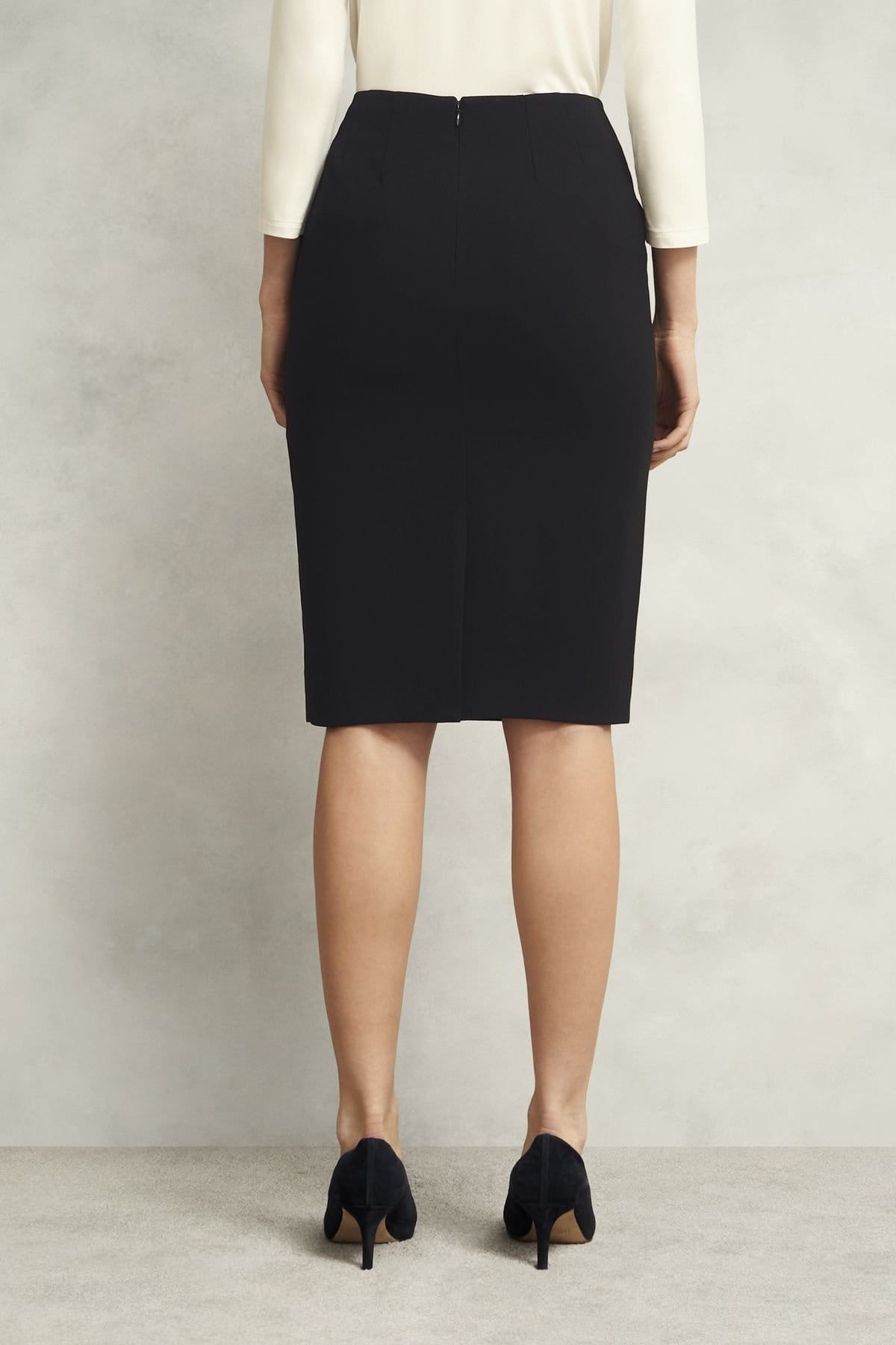 Hobbs London Hobbs London Women's Rae Pencil Skirt in Black - 4