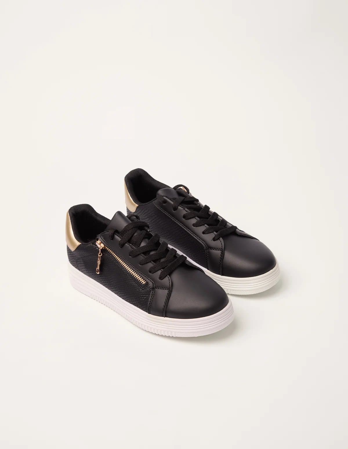 Blue Vanilla Platform Trainers