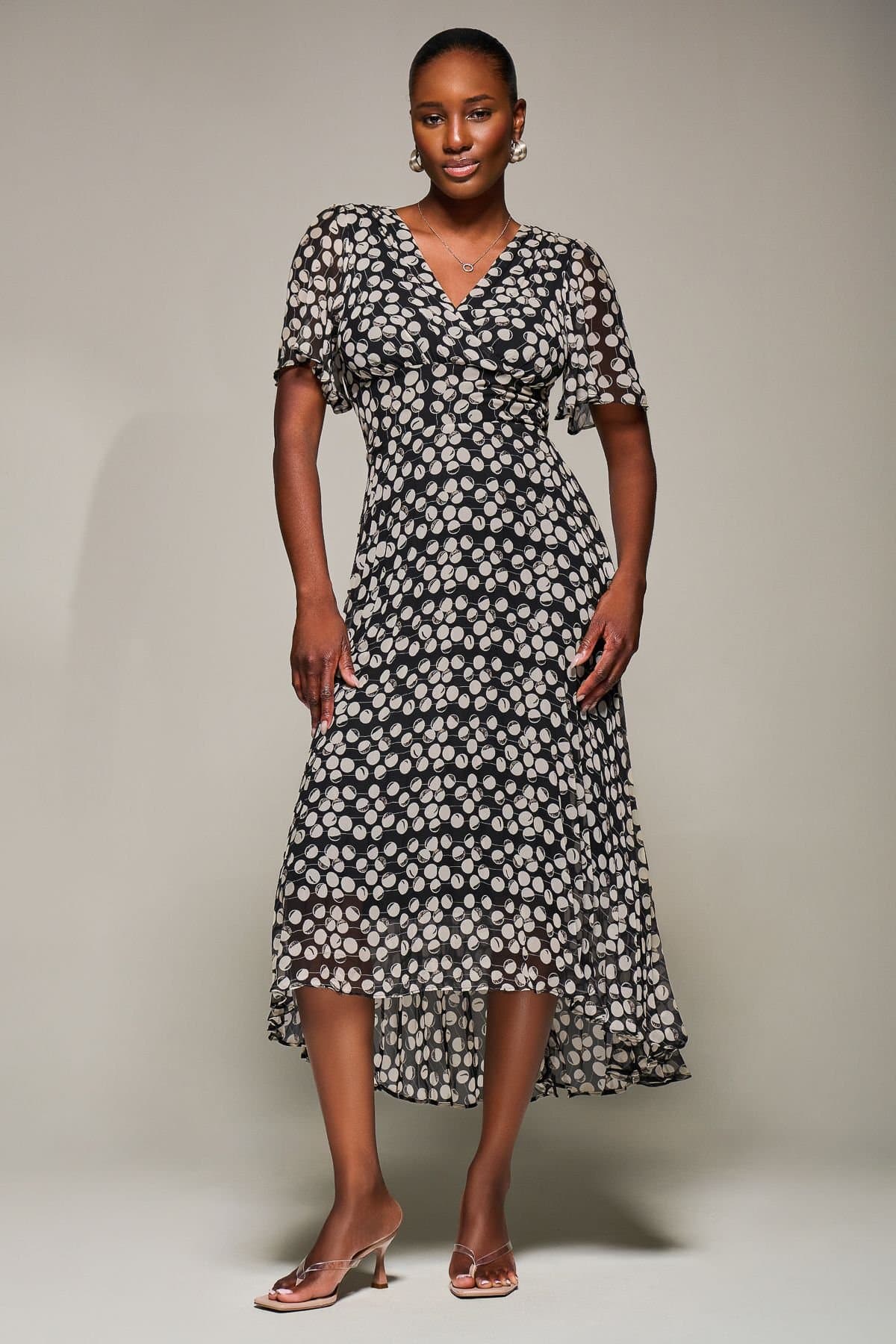 Jolie Moi Jolie Moi Women's Chiffon Frill Sleeved Maxi Dress in Black