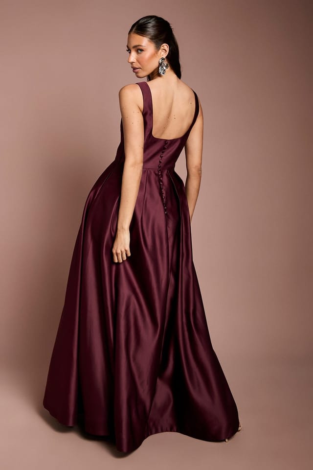Coast Coast Women's Satin Pleat Bodice Full Skirt Dress in Fig - 3