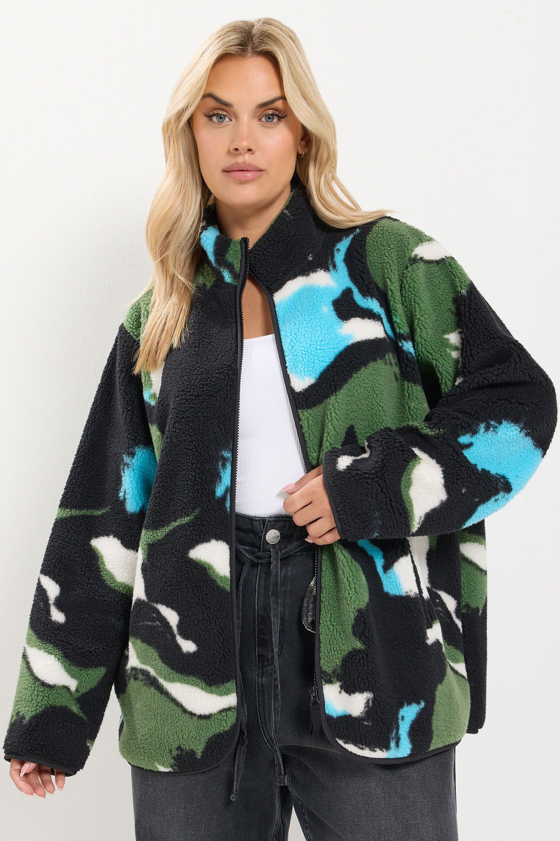 Yours Plus Size Black Marble Print Zip Through Fleece