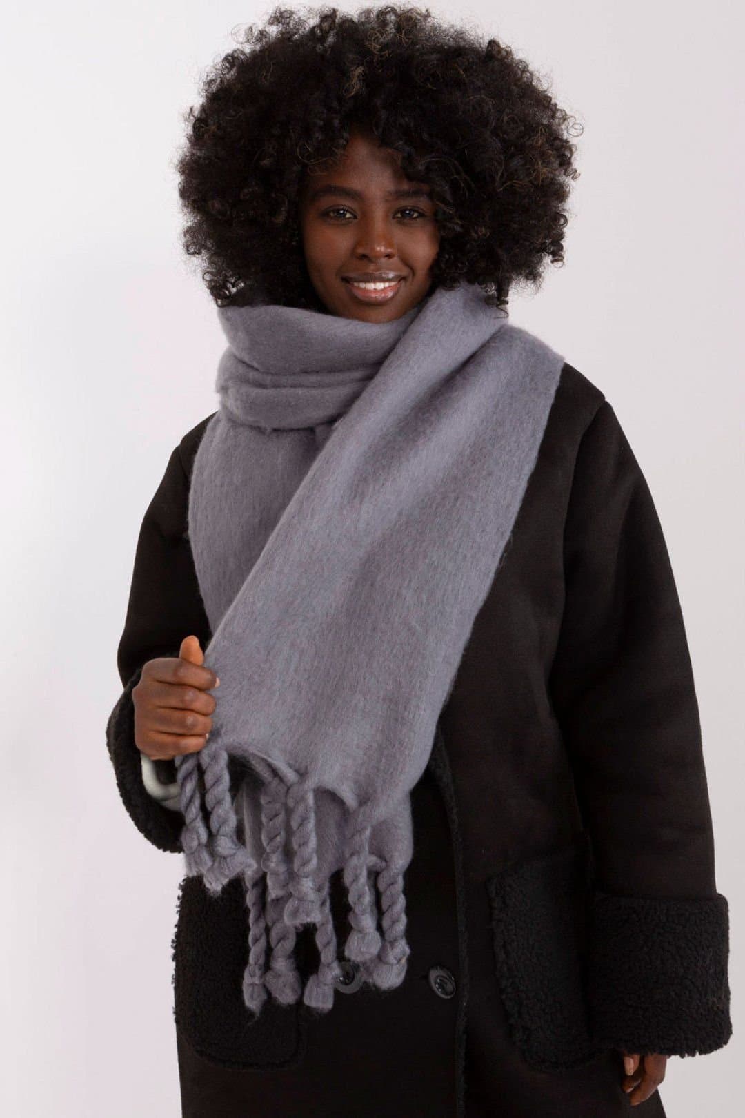 Love Lace Love Lace Grey Polyester Scarf with Tassels for Winter Wear