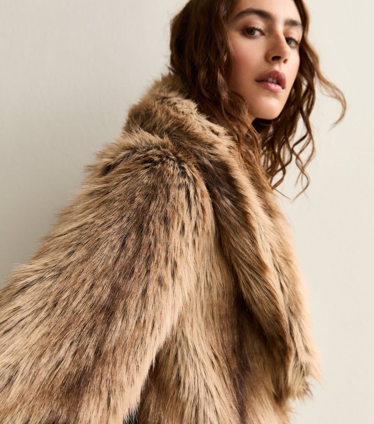 New Look Women's Brown Faux Fur Shawl Collar Mid Coat New Look