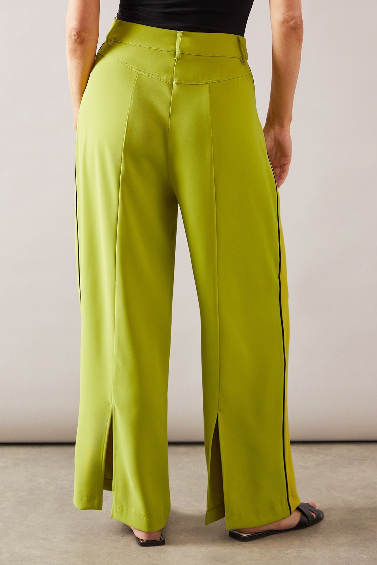 Wallis Wallis Women's Contrast Stripe Split Trouser in Lime - 3