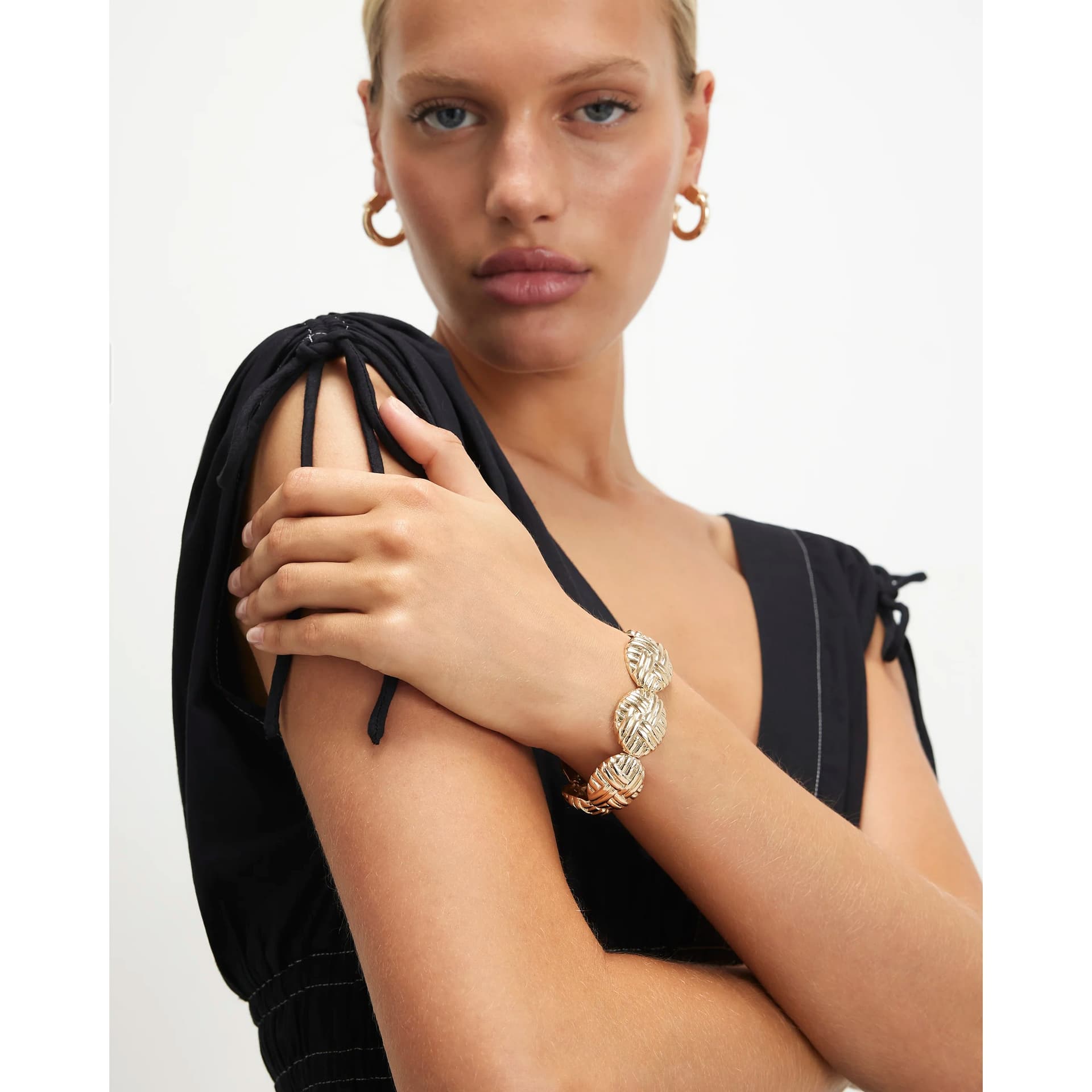 River Island River Island Womens Gold Quilted Stretch Bracelet