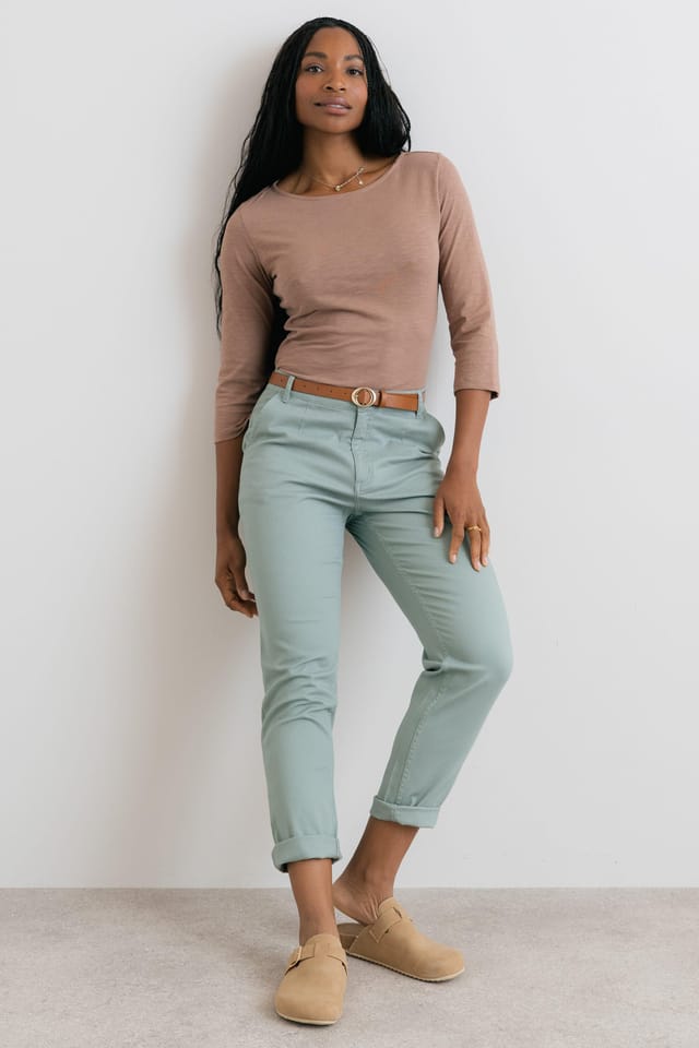 Lily & Me Lily & Me Women's Breaker Stretch Twill Trousers in Green - 3