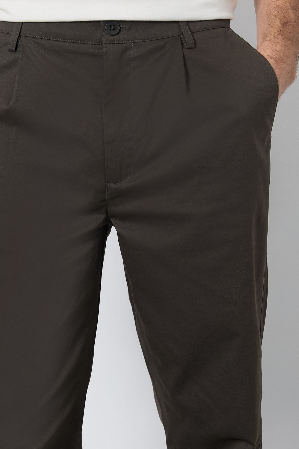 Burton Burton Men's Dark Khaki Pleat Front Straight Fit Chino - 4