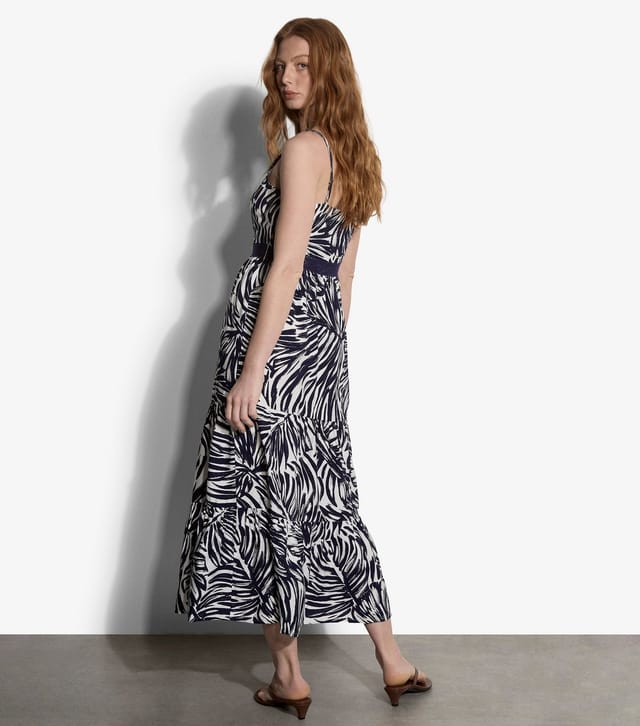 Apricot Women's Black Leaf Print Tiered Maxi Dress Apricot New Look - 3